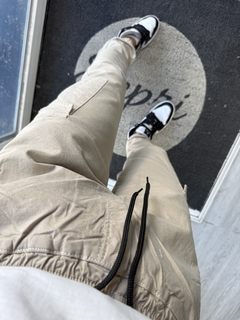 Imagen de Jogger cargo gabardina