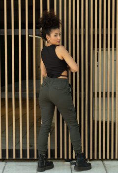 Jogger cargo gabardina - tienda online