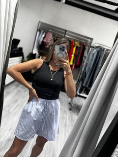 Short rayado en internet