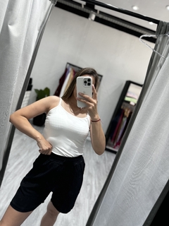 Imagen de Musculosa tiritas modal