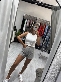 Short rayado mom
