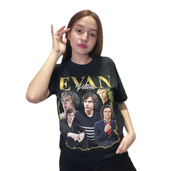 Remera that Evan Peters