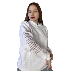 Buzo hoodie Faith in the Future en internet