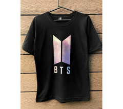 Remera BTS Logo