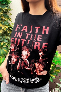 Remera Faith in the Future Louis - comprar online
