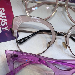 Pink fans 3 en internet