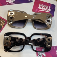 Bombastic pride - Gafas y Makeup