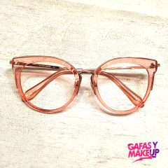 Susana - Gafas y Makeup