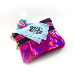 Conjunto de cartuchera rosa, franela y liquido limpia cristales