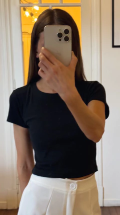 Remera Gina Negro - comprar online