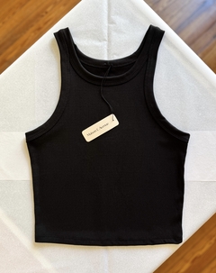 Musculosa Eva Negro en internet
