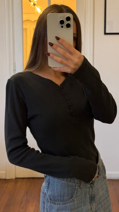Camiseta Nerea Gris Topo - comprar online