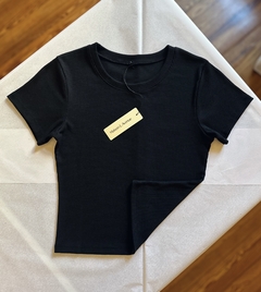 Remera Mica Negro en internet