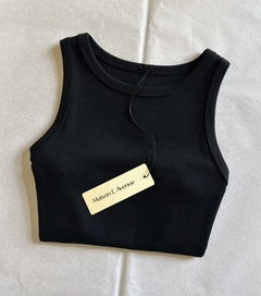 Musculosa Mara Negro - comprar online