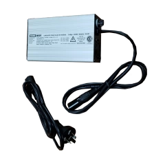 Scooter Motorizado 4 Ruedas A Bateria - Ortopedia Libertad Srl