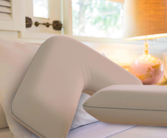 Almohada En Forma De L Confort Dormir Costado Therabalance - Ortopedia Libertad Srl
