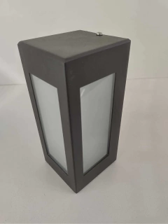 APLIQUE EXTERIOR RECTANGULAR LED E27 - tienda online