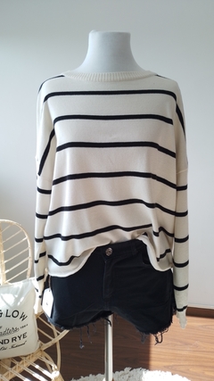 Sweater Rayas Negro en internet