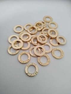 Entremeio argola believe dourado