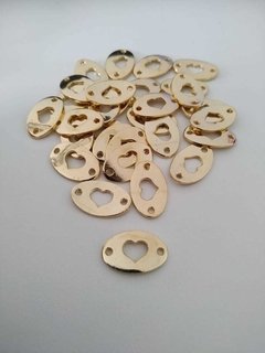Entremeio placa coração dourado