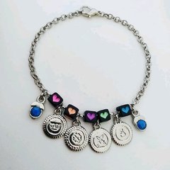 Pulseira coração e medalhas