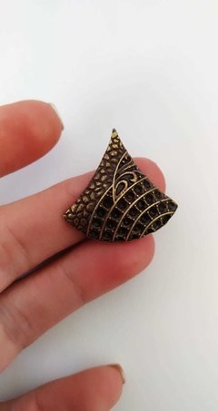 BASE DE BRINCO EM OURO VELHO " 57 "