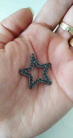 PINGENTE EM GRAFITE ESTRELA