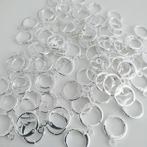 Argolinha com saída folheado a Prata 11mm