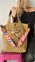 BOLSO REVERSIBLE CARRIE - DRAGON ROSA CON AVELLANA
