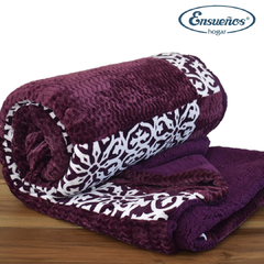 Acolchado Corderito Amelia Bordeaux Queen Size - Ensueños Hogar