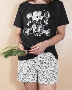 M y M Mangas - tienda online