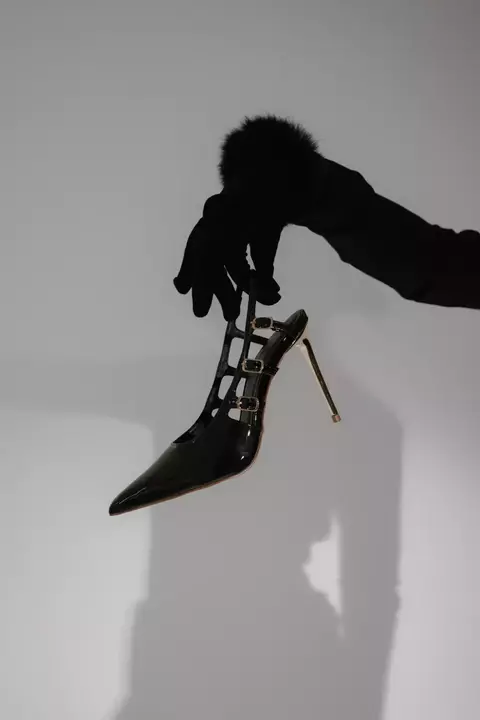STILETTO AITANA en internet