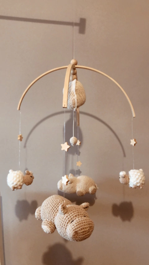 Movil ovejitas/ hipopótamos