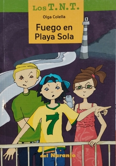 Fuego en Playa Sola