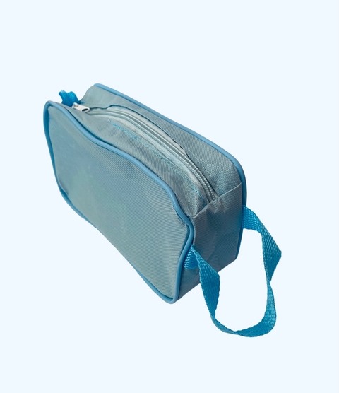 ESTOJO DE NAILON AZUL CLARO 21x11