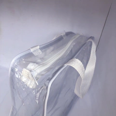 Necessaire transparente MALOTE 30x23 GELO - Gii Matos Makeup