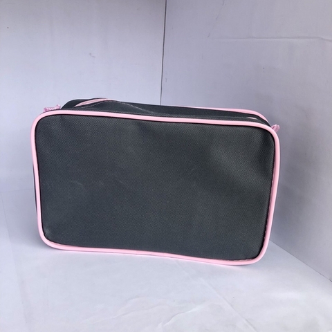 Necessaire inteira NAILON (tecido) CINZA com BORDA ROSA 23x15 (comp)