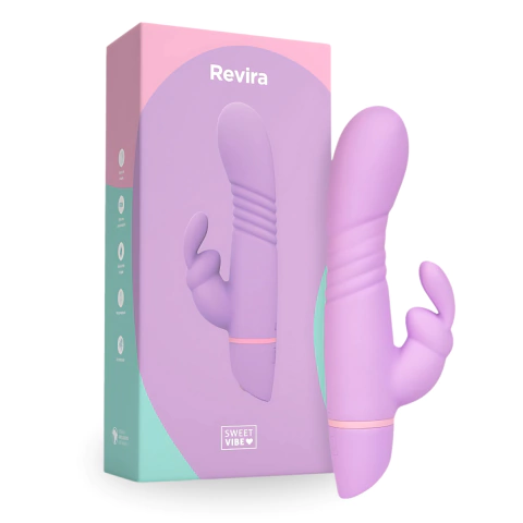 Vibrador Sweet Vibe Revira em silicone lilás com 2 motores e 5 intensidades ao lado da embalagem colorida