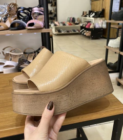 Zuecos Valu Reptil Miel - MARIA PE