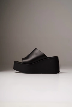 Zuecos Valu Negro - comprar online