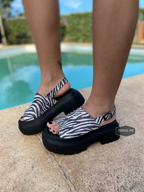 Sandalias Índigo Zebra
