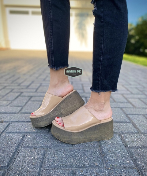 Zuecos Valu Charol Vogue