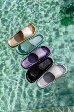 Chanclas Sunny Verde Metalizado en internet