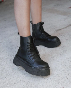 Borcegos Martin Negro - MARIA PE