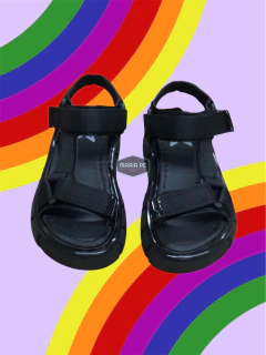 Mini Sandalias Luna Negras en internet