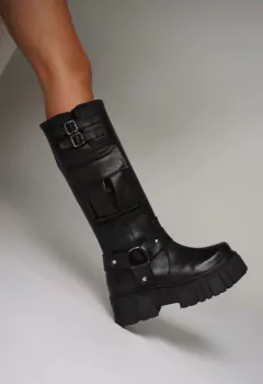 BUCANERAS CLEVER en internet