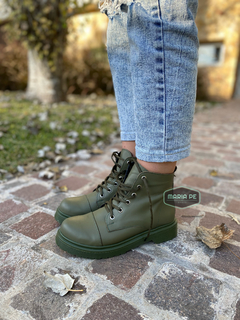 Borcegos Laila Verde - MARIA PE