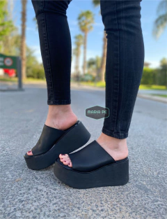 Zuecos Valu Negro en internet