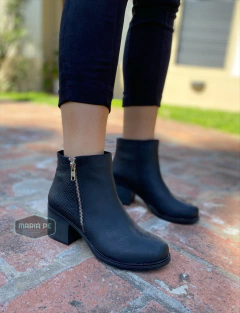 Botas Agustina Negras - comprar online