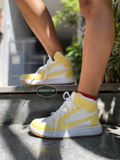 Sneakers Botitas Amarillas - comprar online